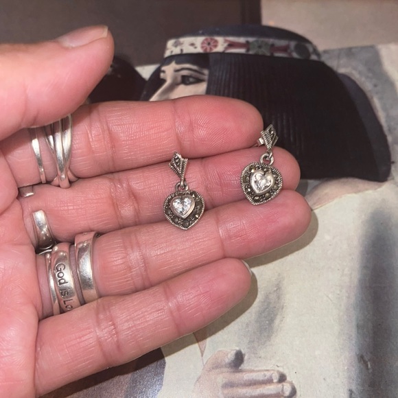 Sterling Silver cubic zirconia hematite heart earrings - Picture 7 of 8